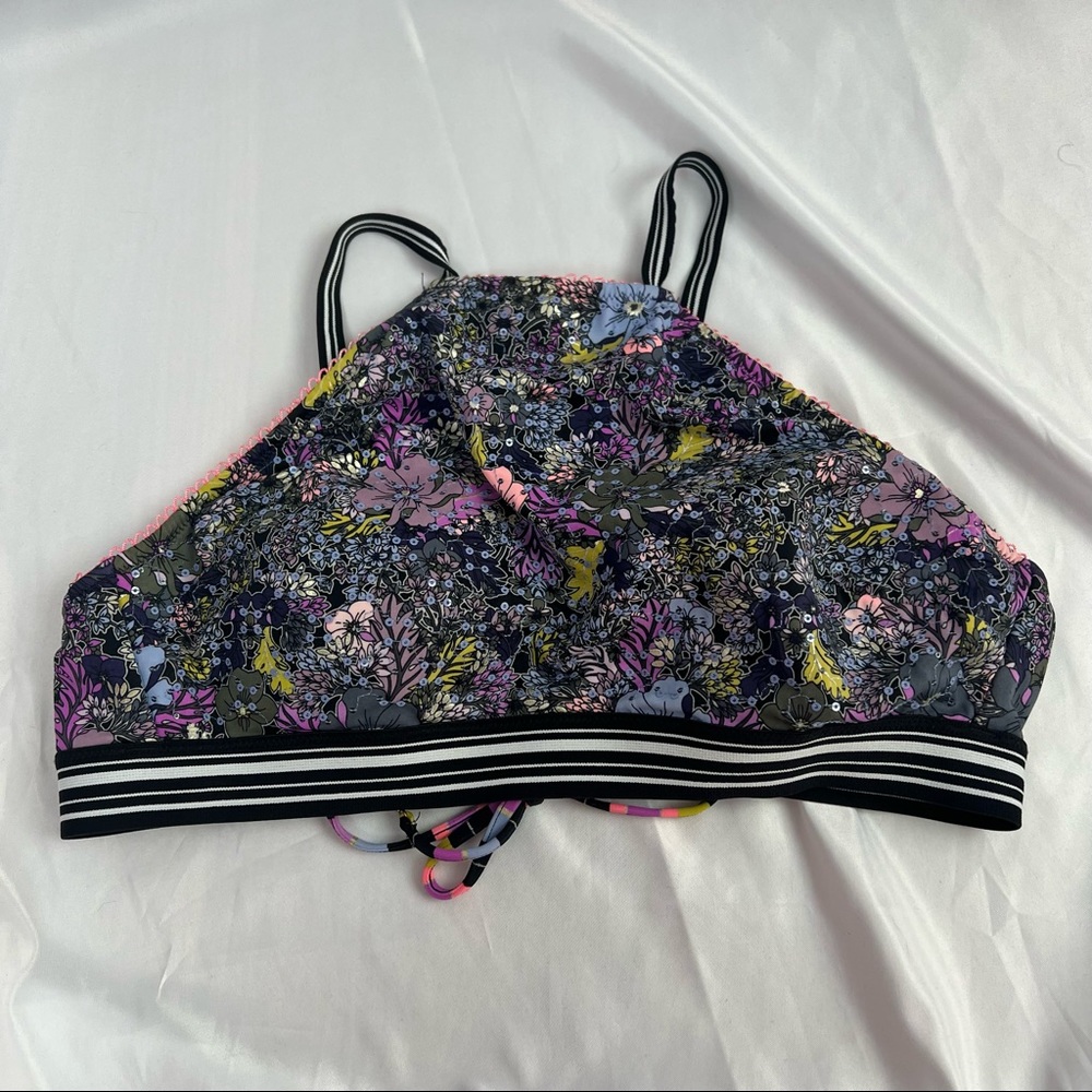 Victoria’s Secret High Neck Bikini Top, size Medium